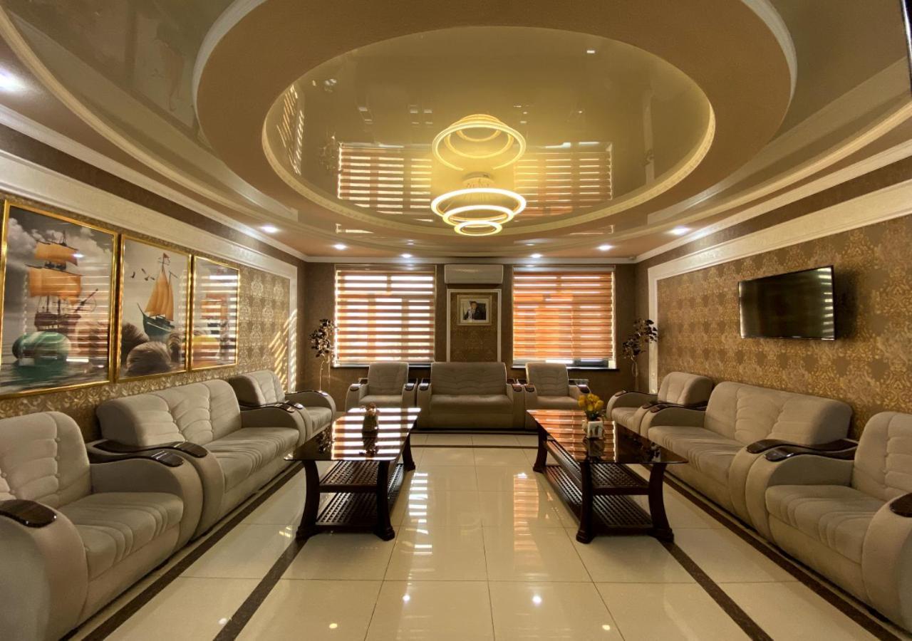 Diyor Hotel Marghilon 外观 照片