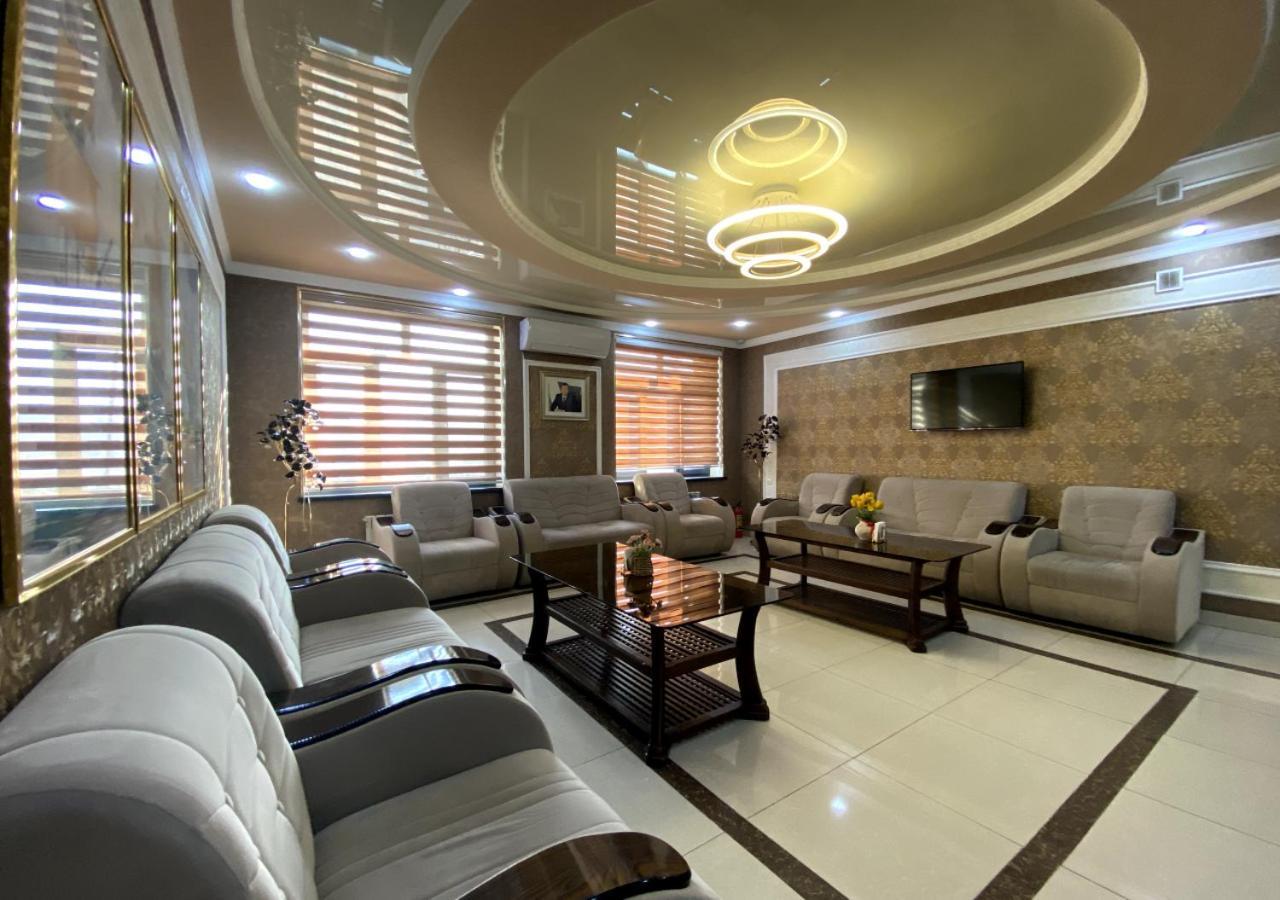 Diyor Hotel Marghilon 外观 照片