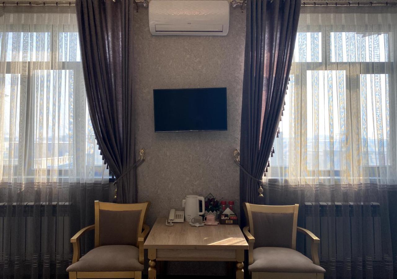 Diyor Hotel Marghilon 外观 照片
