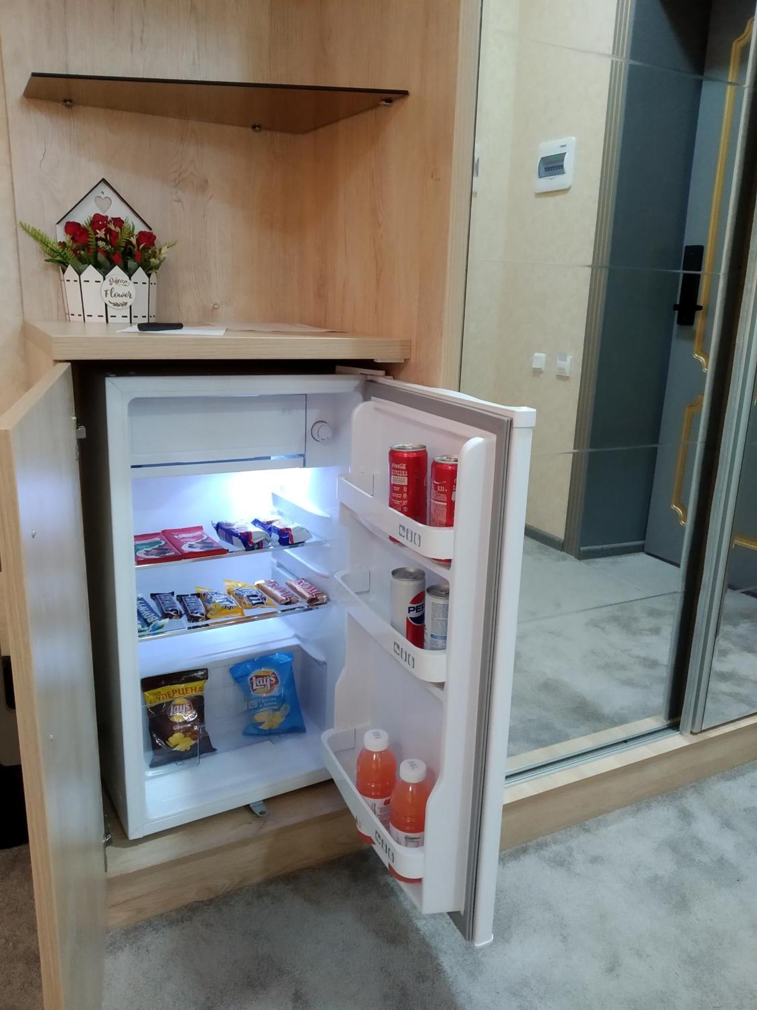 Diyor Hotel Marghilon 外观 照片
